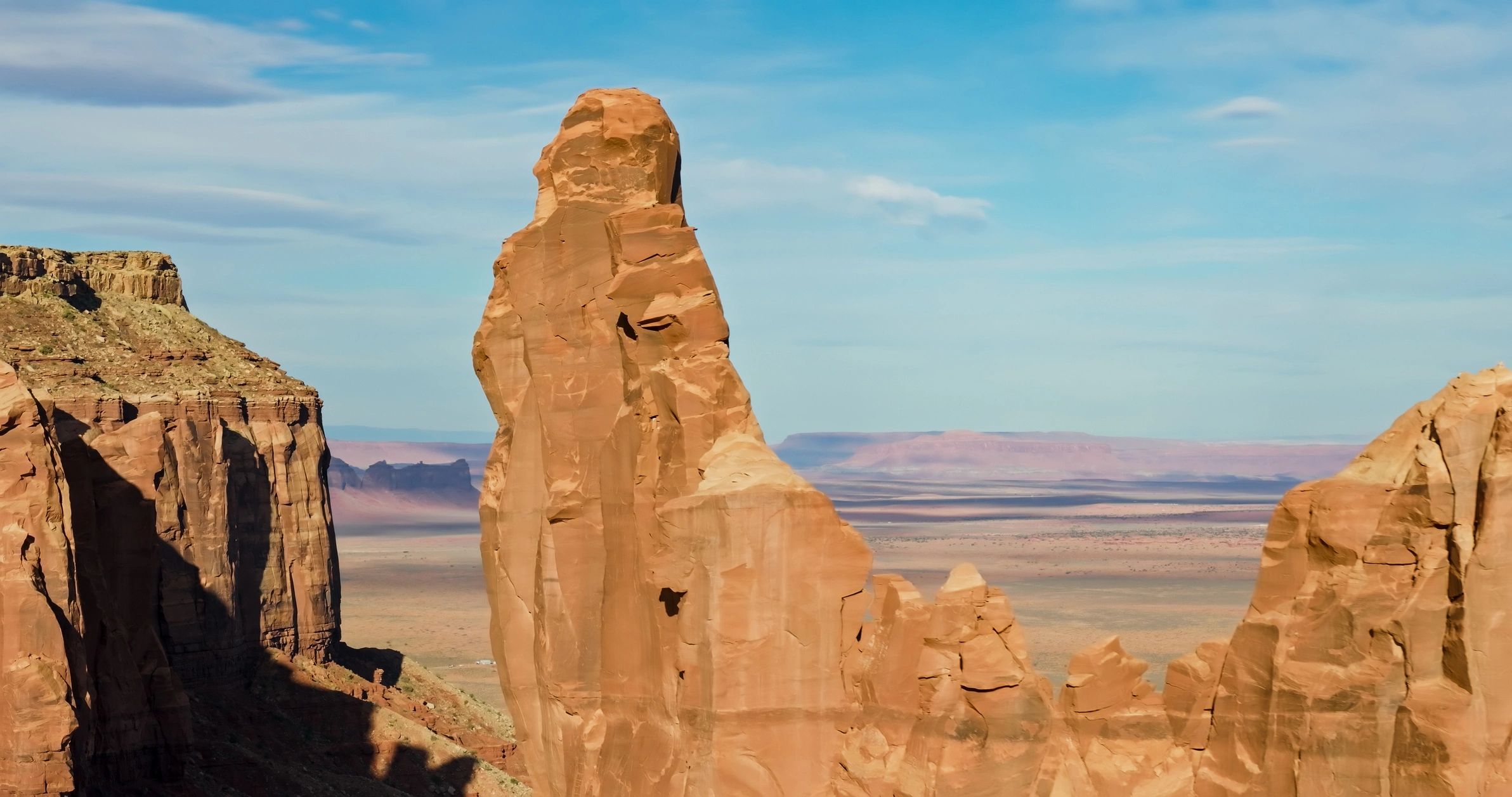 Sandstone spires and mesas in Monument Valley